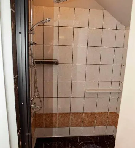 Barhouse Ferienhaus *